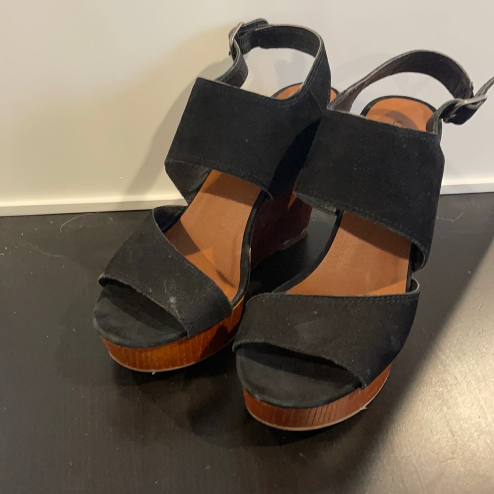 Lucky Brand wedges